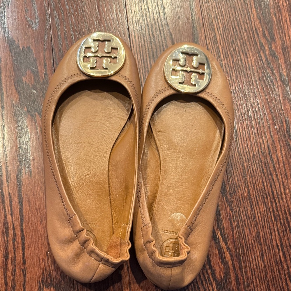Tory Burch Brown Leather Flats with Gold Logo